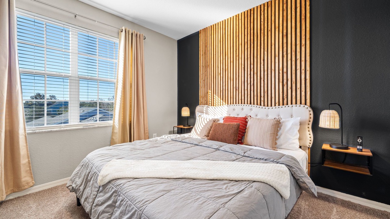 Photo of Bedroom in Westchase