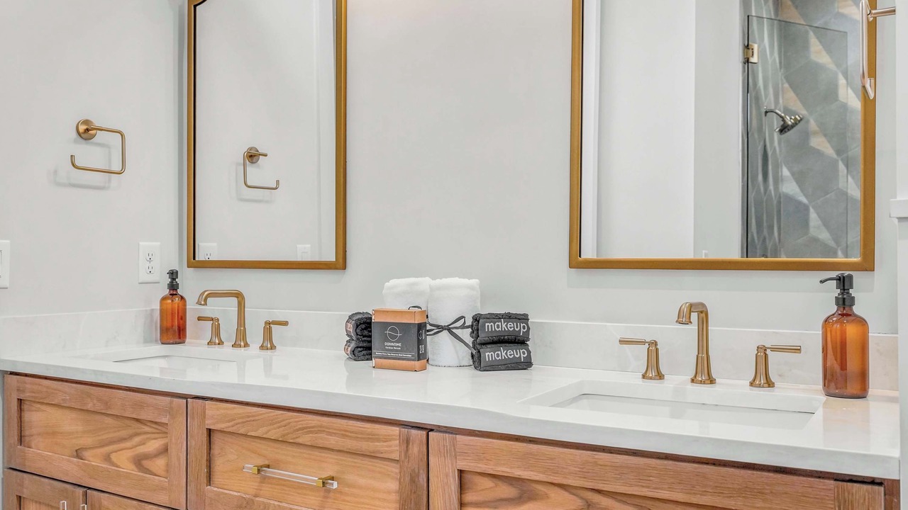Photo of Bathroom in Laguna Beach