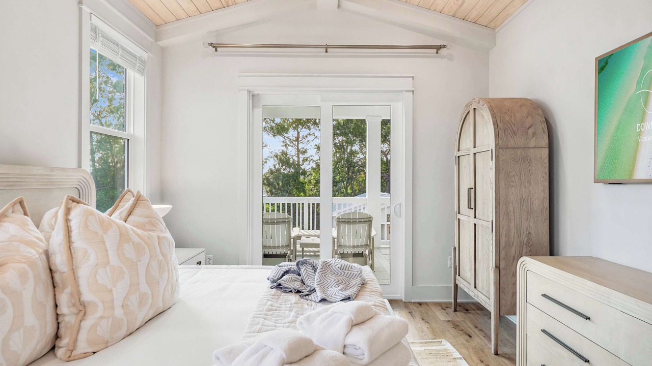 Photo of Bedroom in Laguna Beach