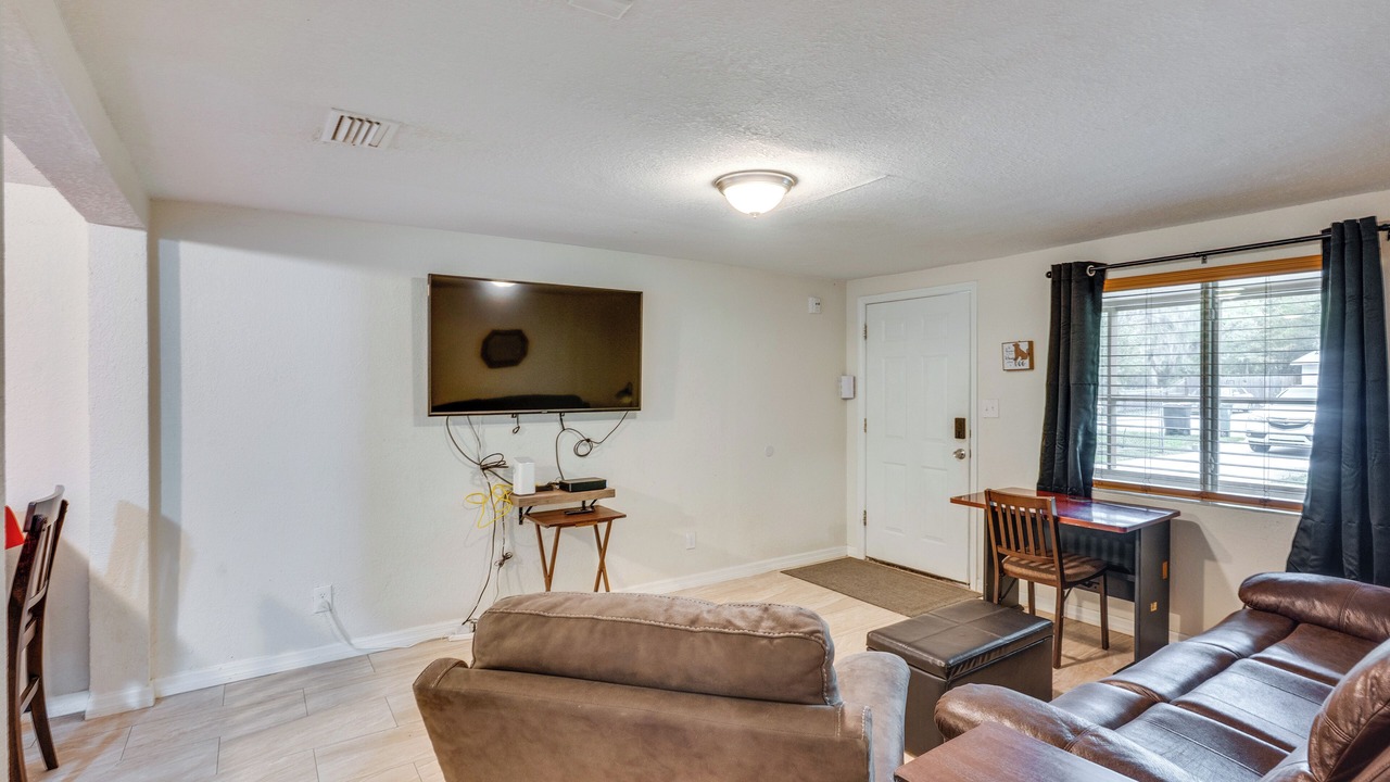Photo of Livingroom in Southside