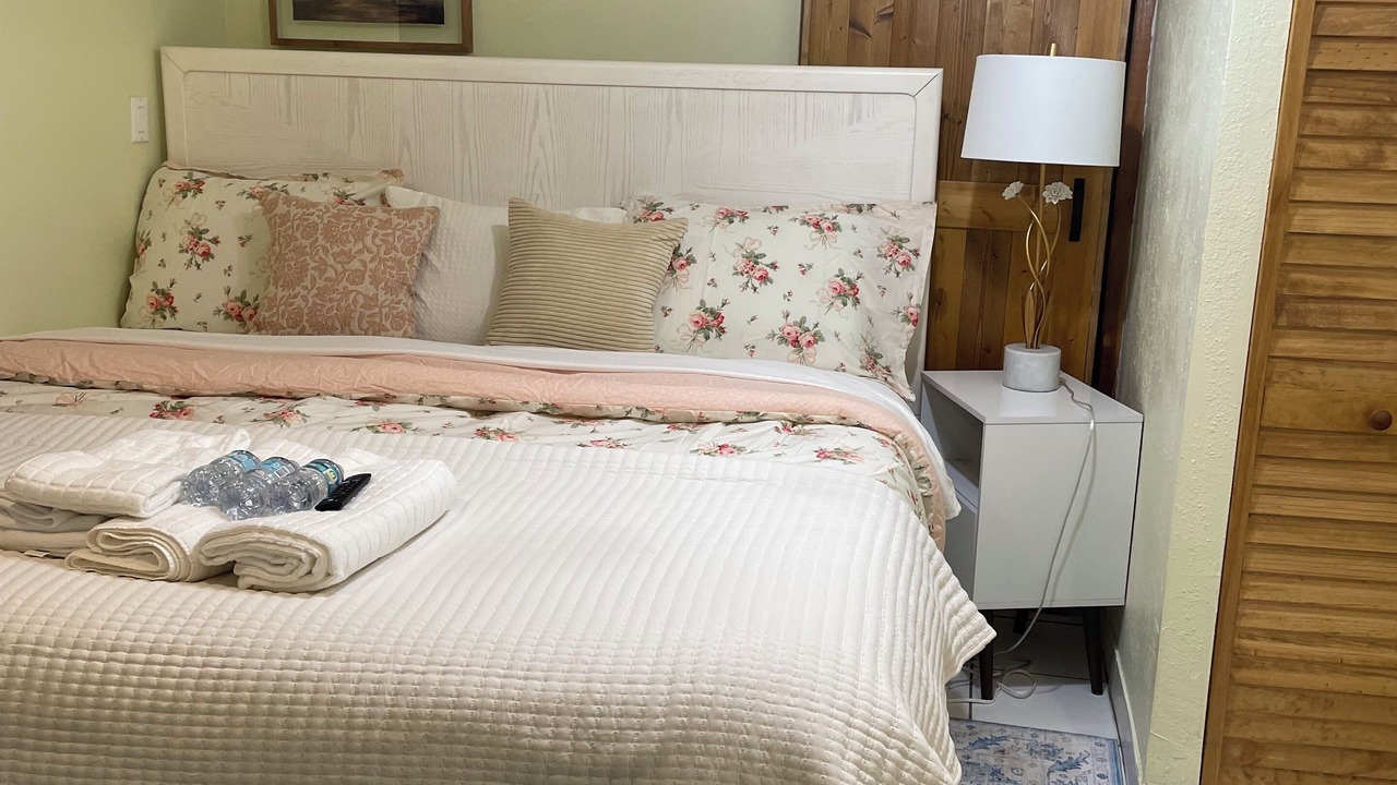 Photo of Bedroom in Davie