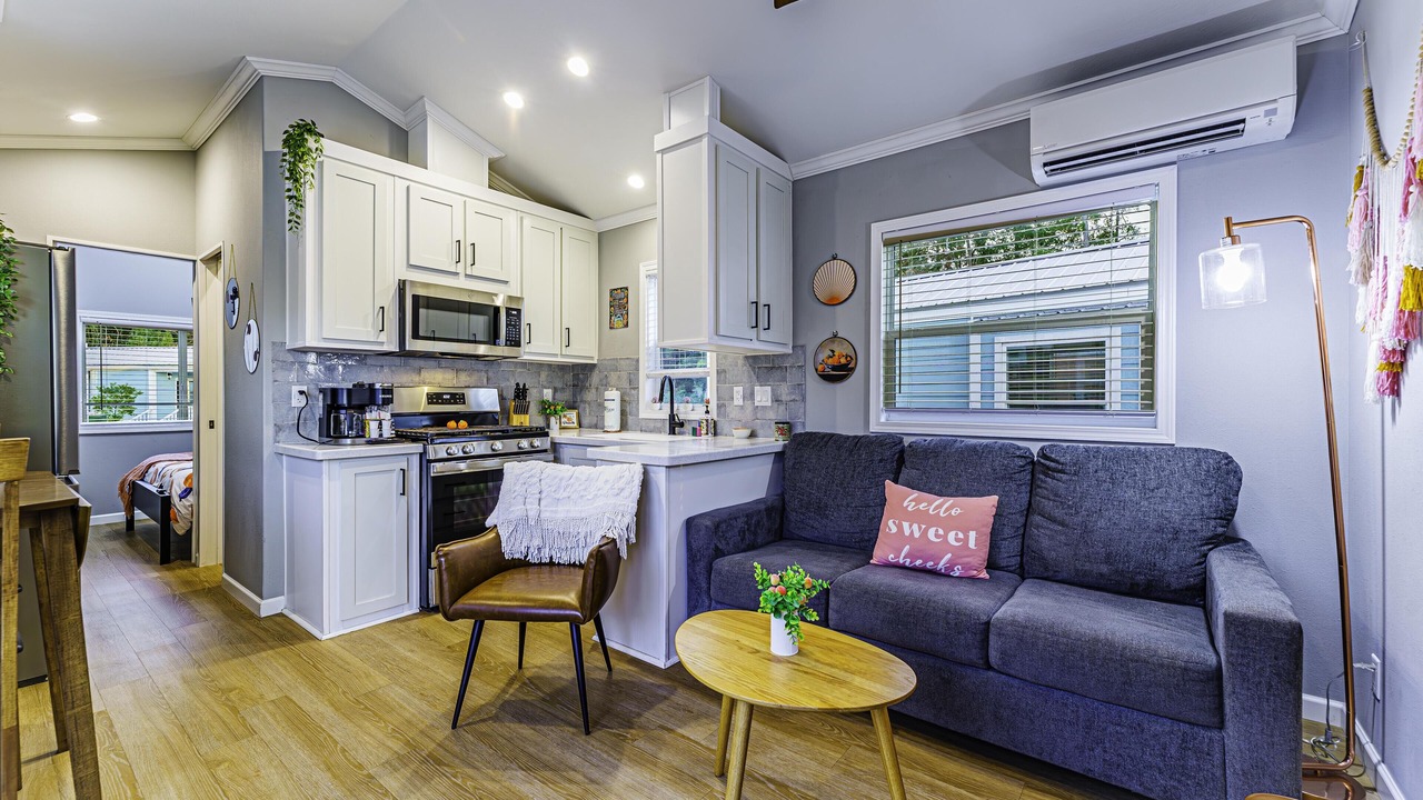 Photo of Livingroom in Baker County