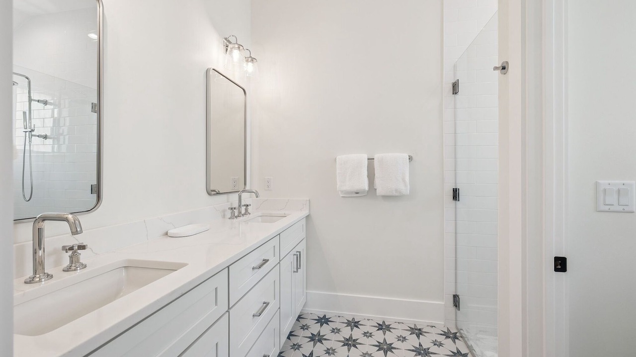 Photo of Bathroom in Treetop