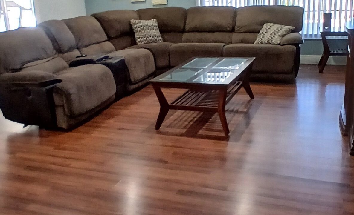 Photo of Livingroom in Town N County Park