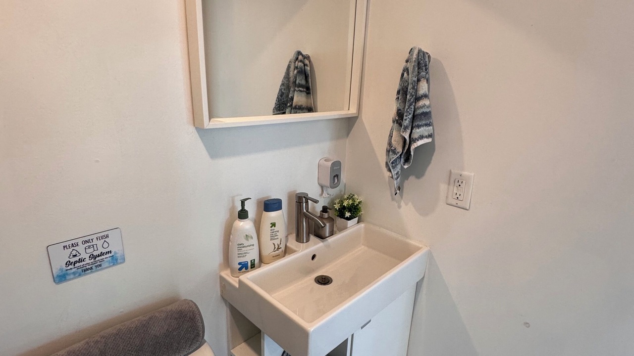 Photo of Bathroom in Port Charlotte