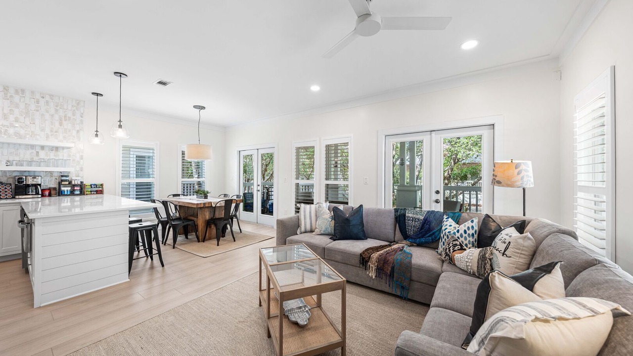Photo of Livingroom in Seacrest