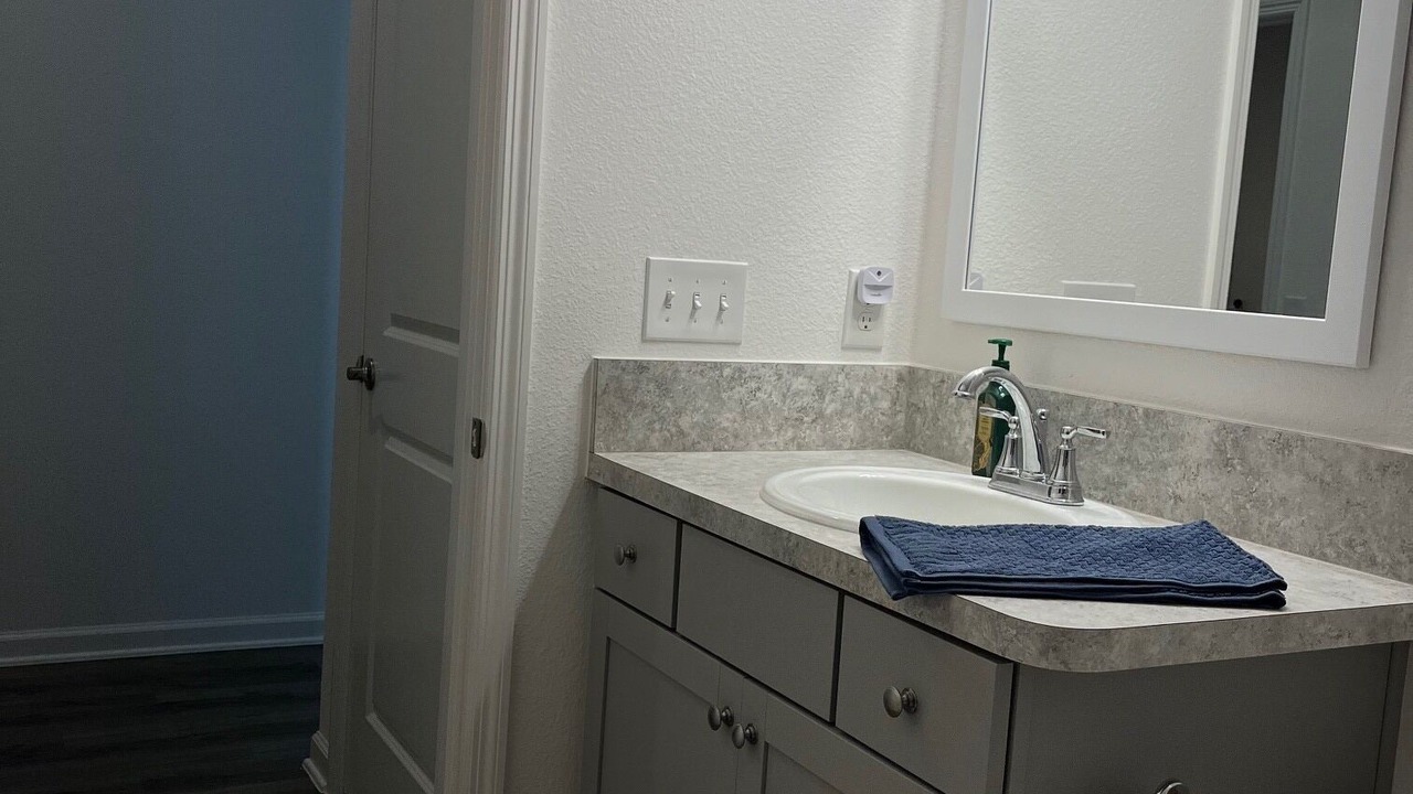 Photo of Bathroom in Okahumpka