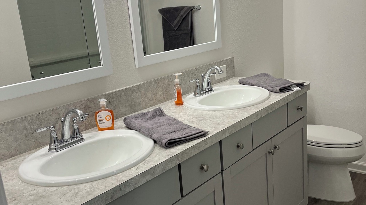 Photo of Bathroom in Okahumpka