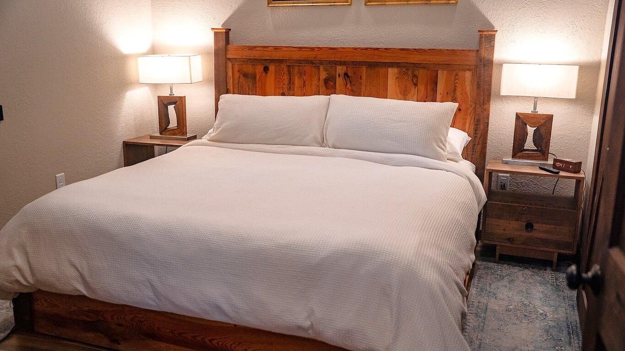 Photo of Bedroom in Bronson