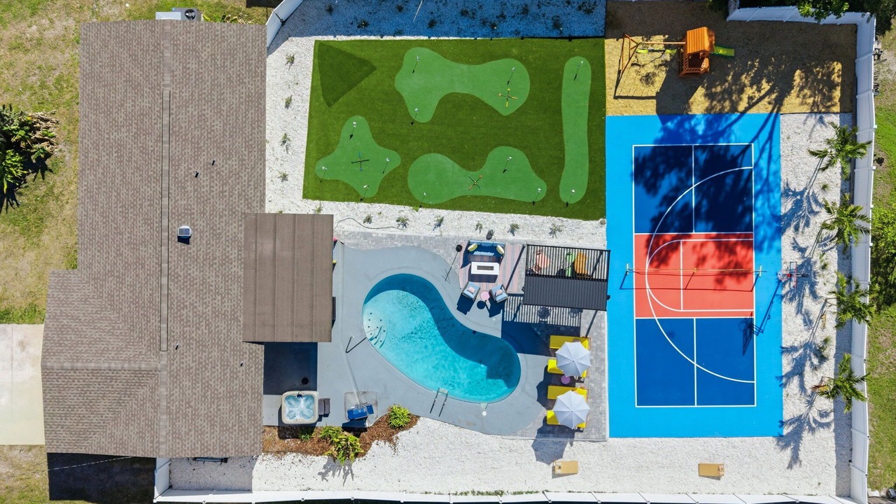 Photo of Others in Bayshore Gardens