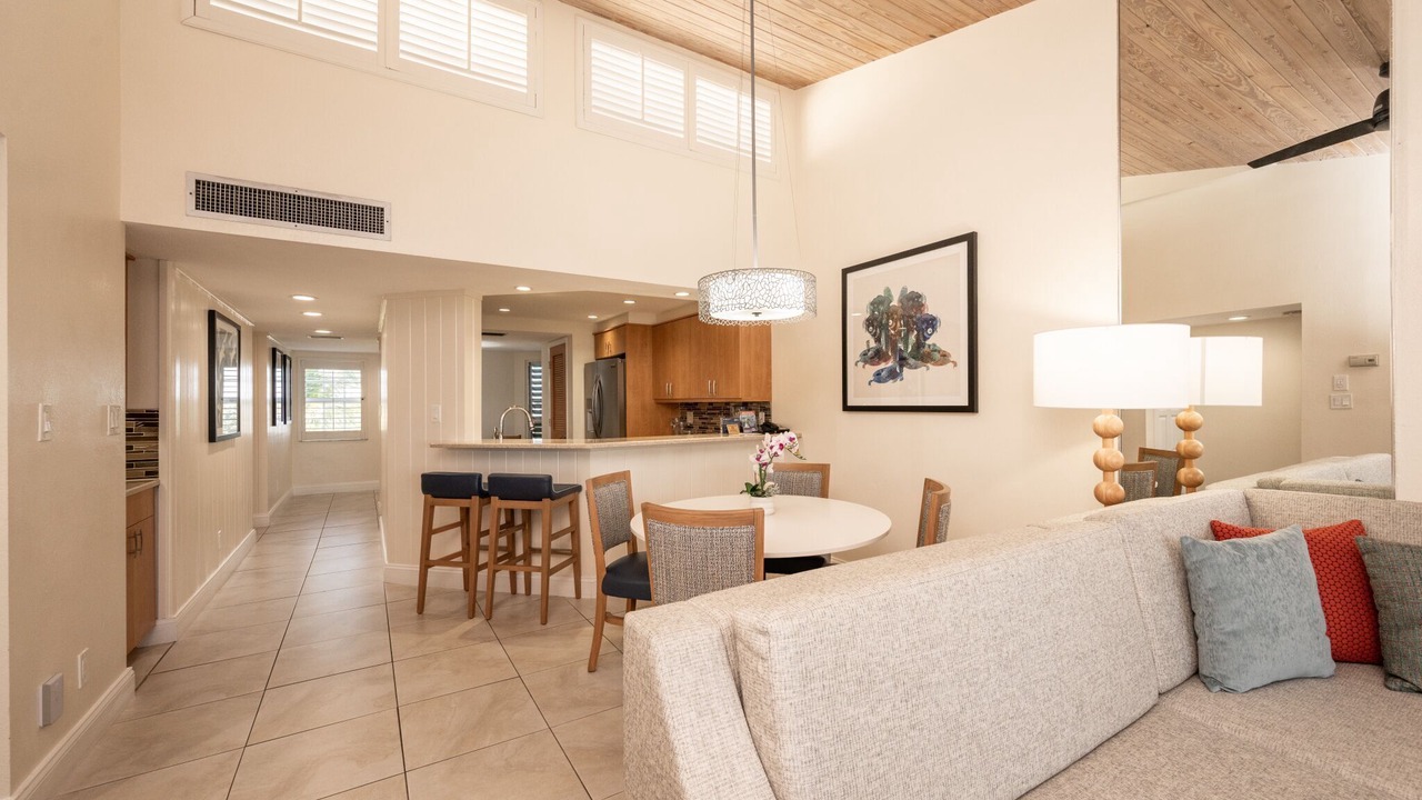 Photo of Livingroom in Historic Seaport