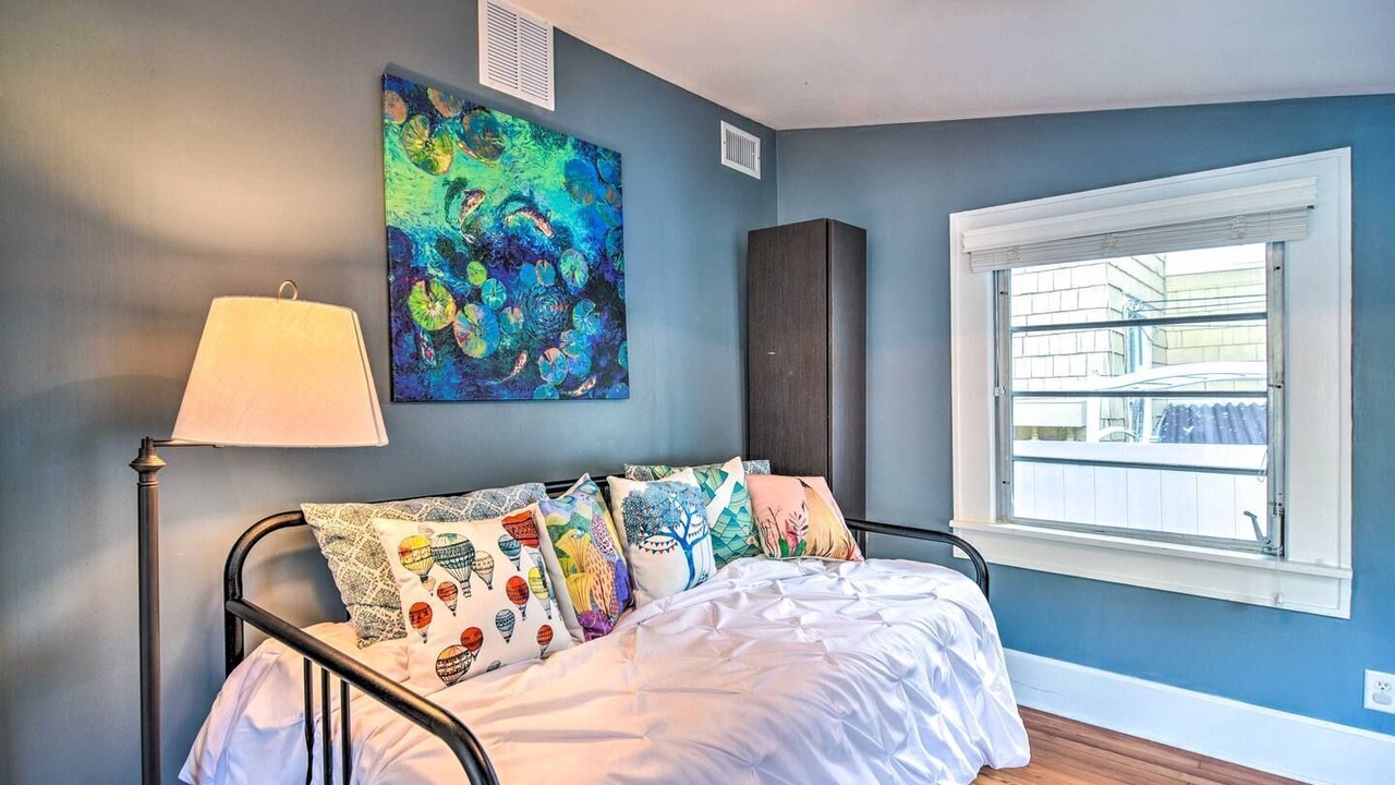 Photo of Bedroom in Historic Old Northeast