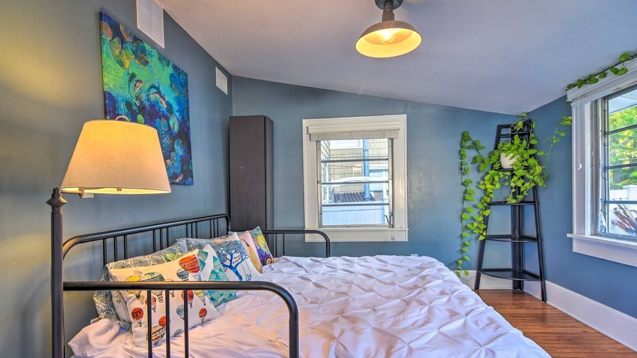 Photo of Bedroom in Historic Old Northeast