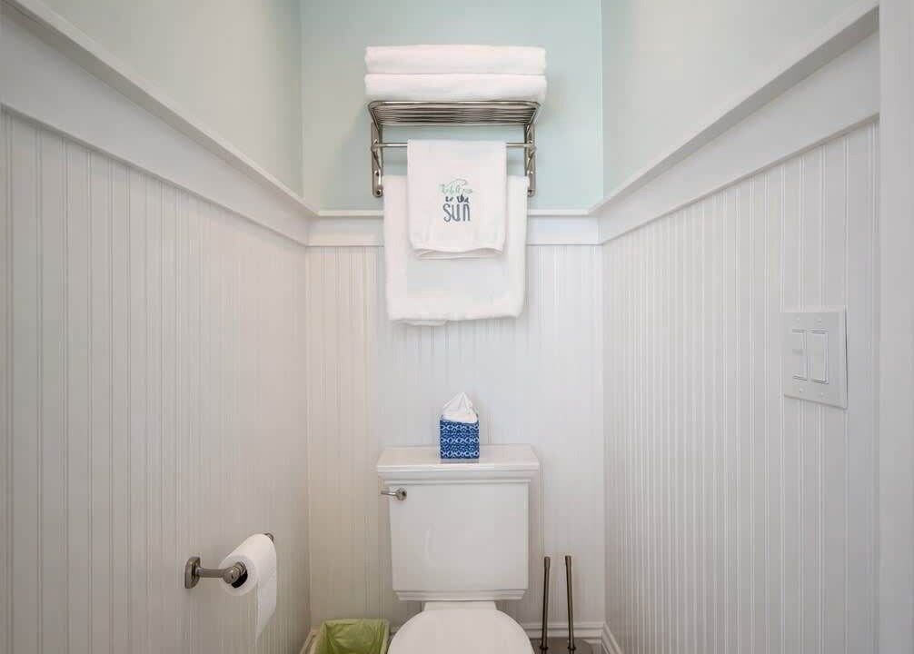 Photo of Bathroom in New Smyrna Beach