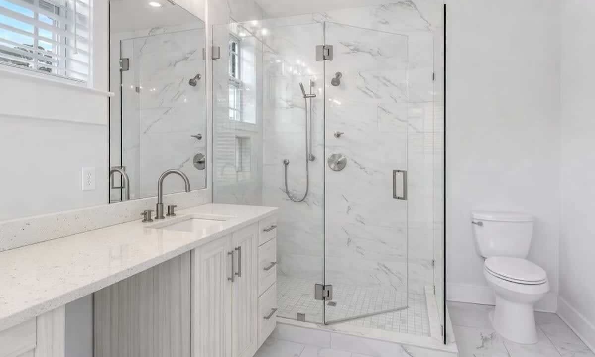Photo of Bathroom in Treetop