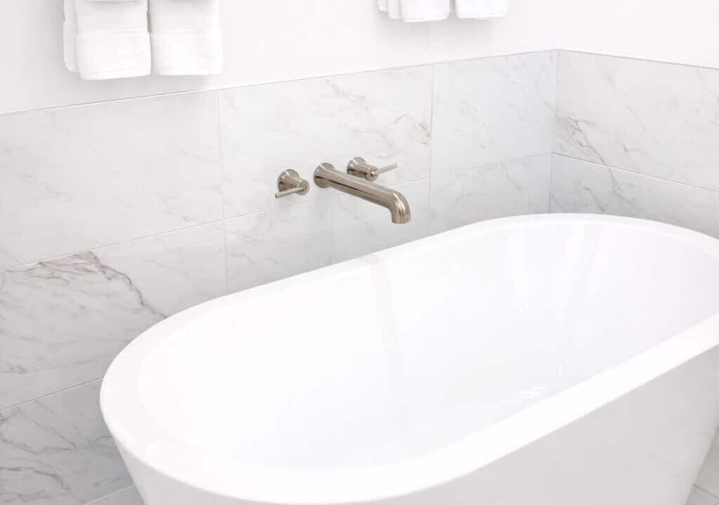 Photo of Bathroom in Treetop