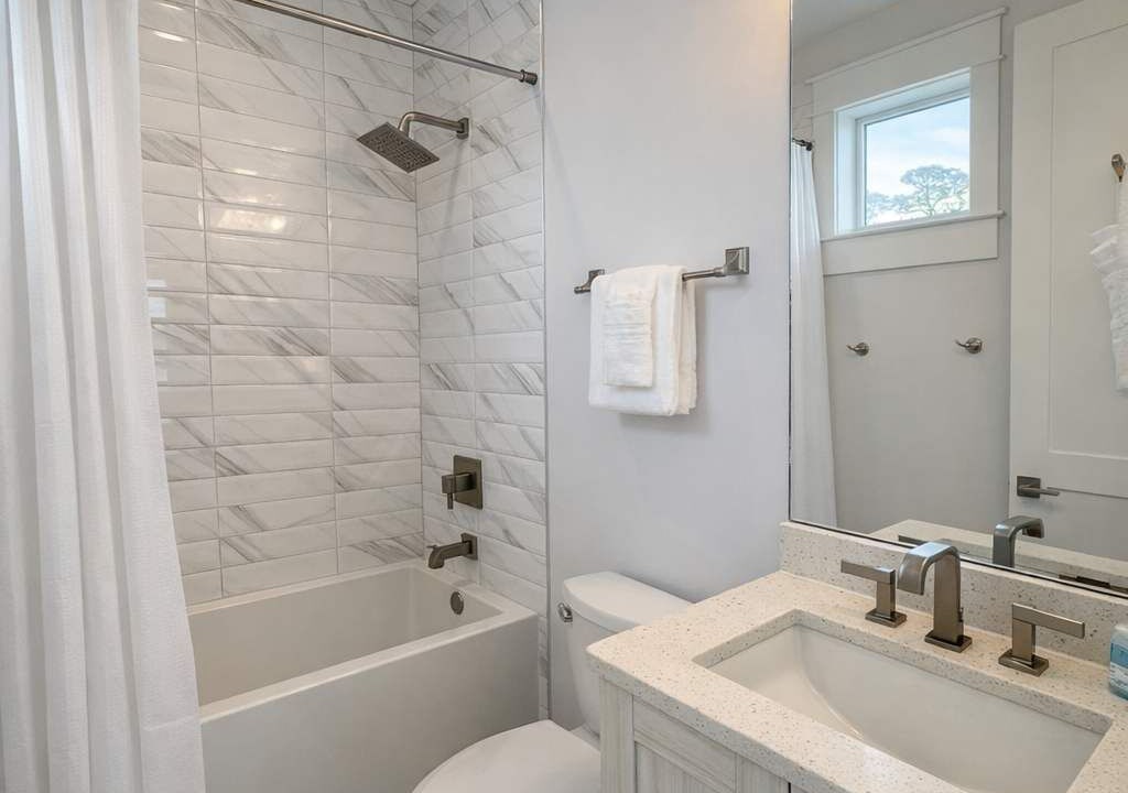 Photo of Bathroom in Treetop