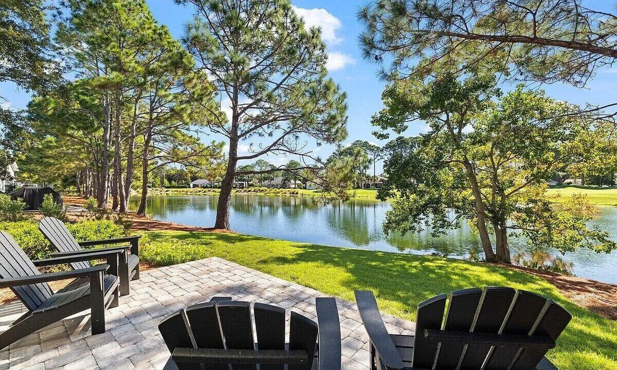 Photo of Outdoor in Laurel Grove