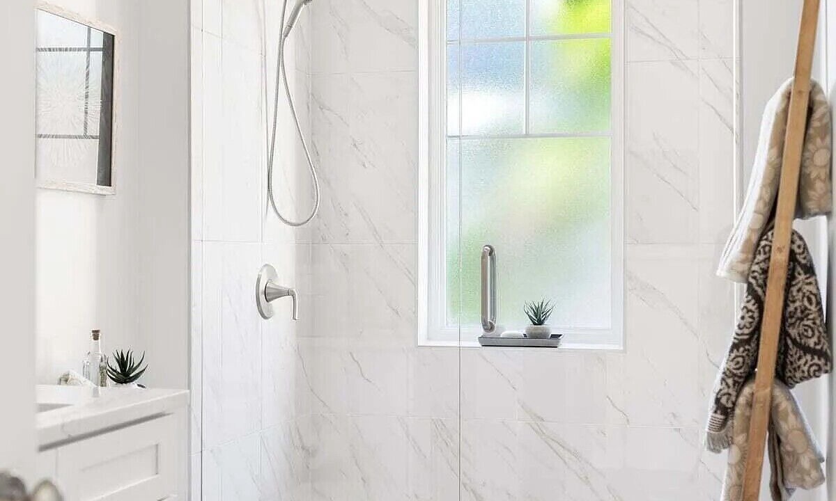 Photo of Bathroom in Laurel Grove