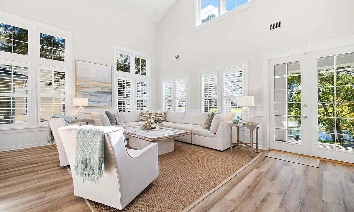 Photo of Livingroom in Laurel Grove