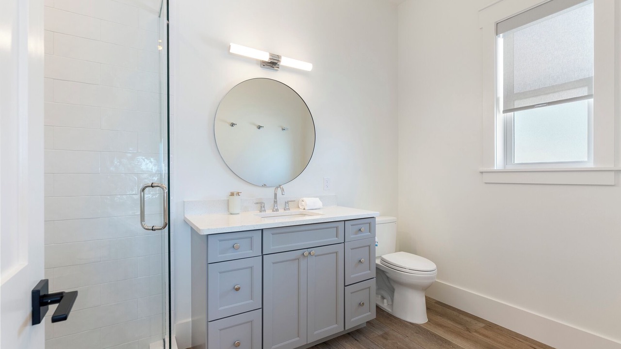 Photo of Bathroom in Biltmore Beach