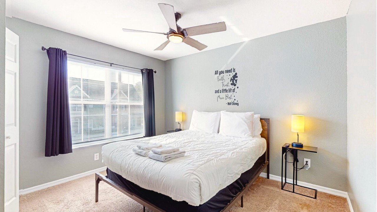Photo of Bedroom in Venetian Bay Villages