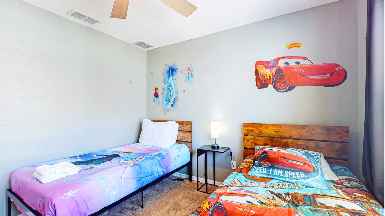 Photo of Bedroom in Venetian Bay Villages