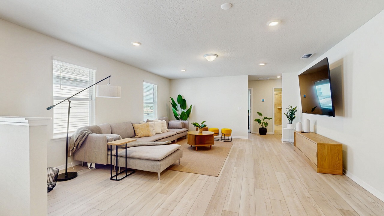 Photo of Livingroom in Four Corners