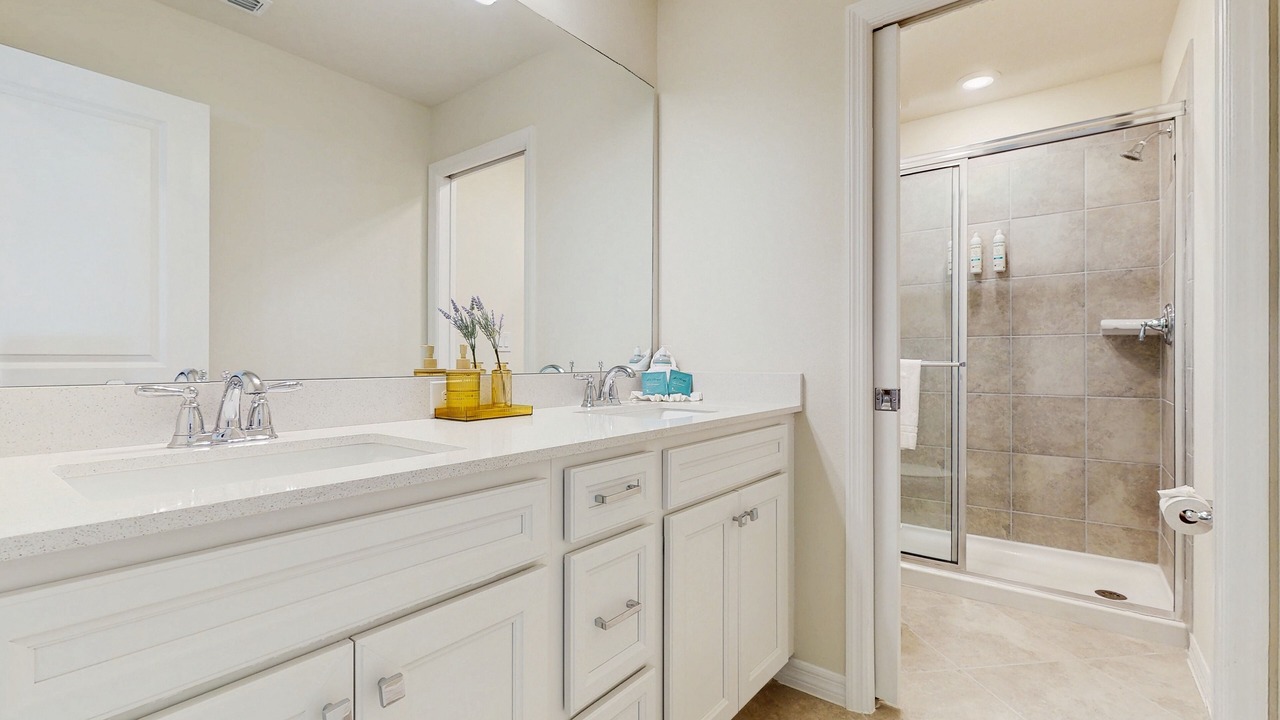 Photo of Bathroom in Four Corners
