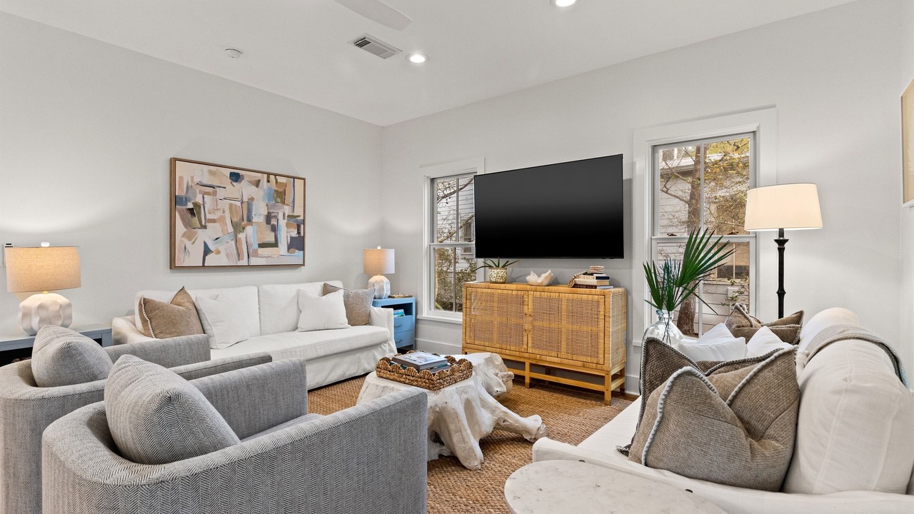 Photo of Bedroom in Seacrest