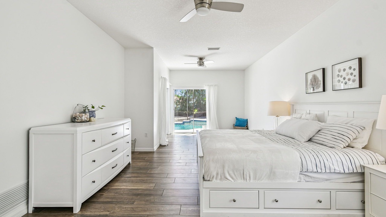 Photo of Bedroom in Laurel