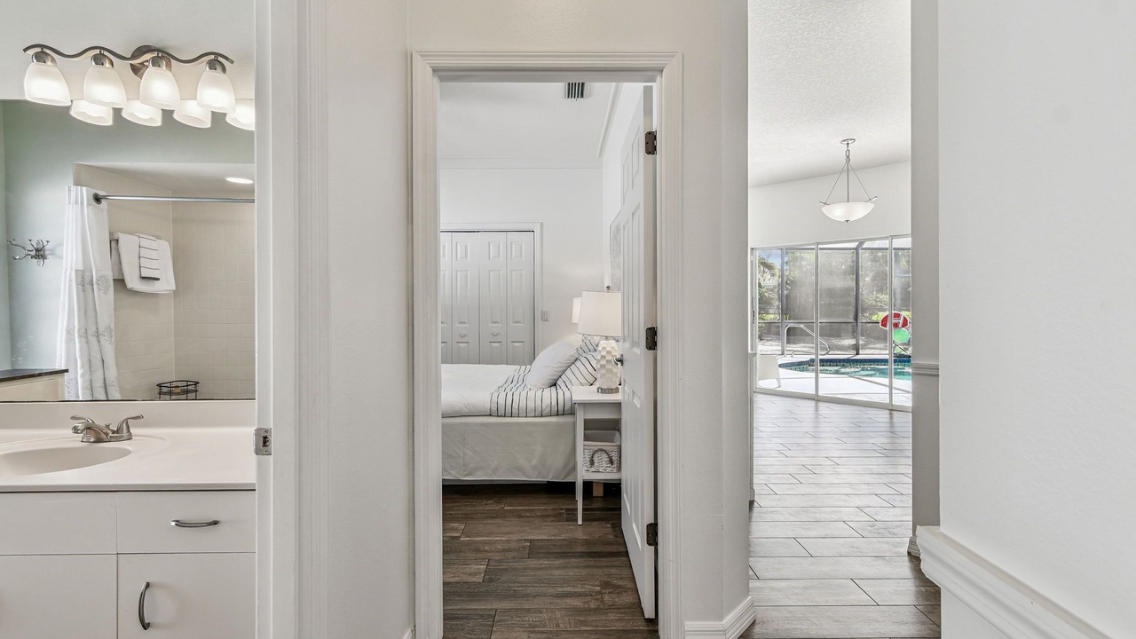 Photo of Bedroom in Laurel
