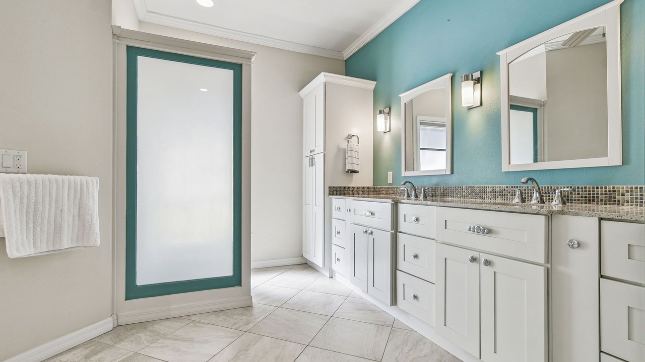 Photo of Bathroom in Laurel