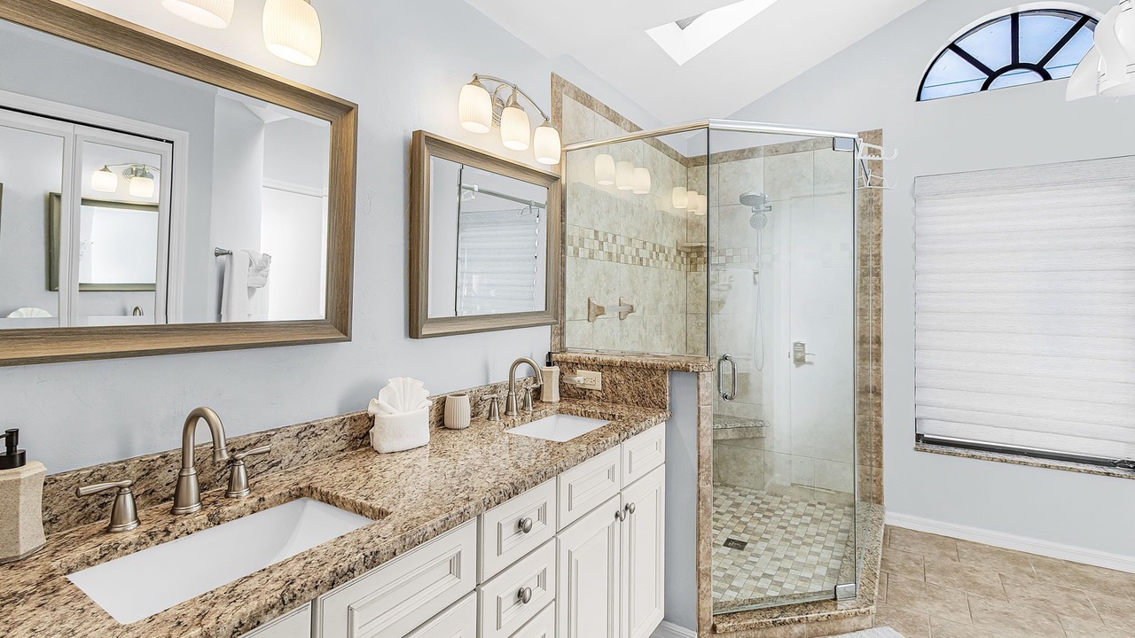 Photo of Bathroom in Eight Lakes