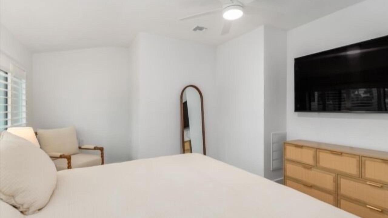 Photo of Bedroom in Grove City