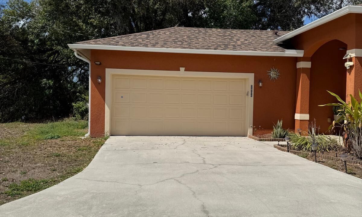 Photo of Outdoor in Lehigh Acres