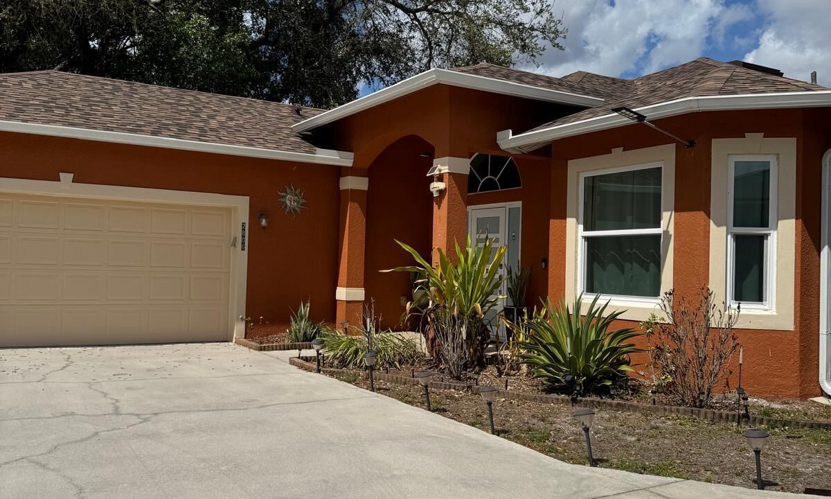 Photo of Outdoor in Lehigh Acres