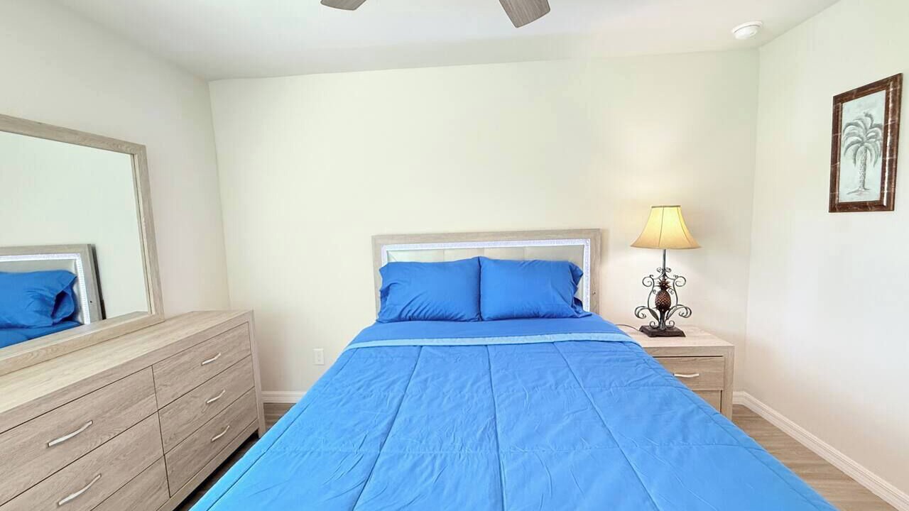 Photo of Bedroom in Harris