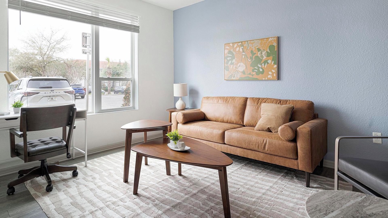 Photo of Livingroom in Fairvilla