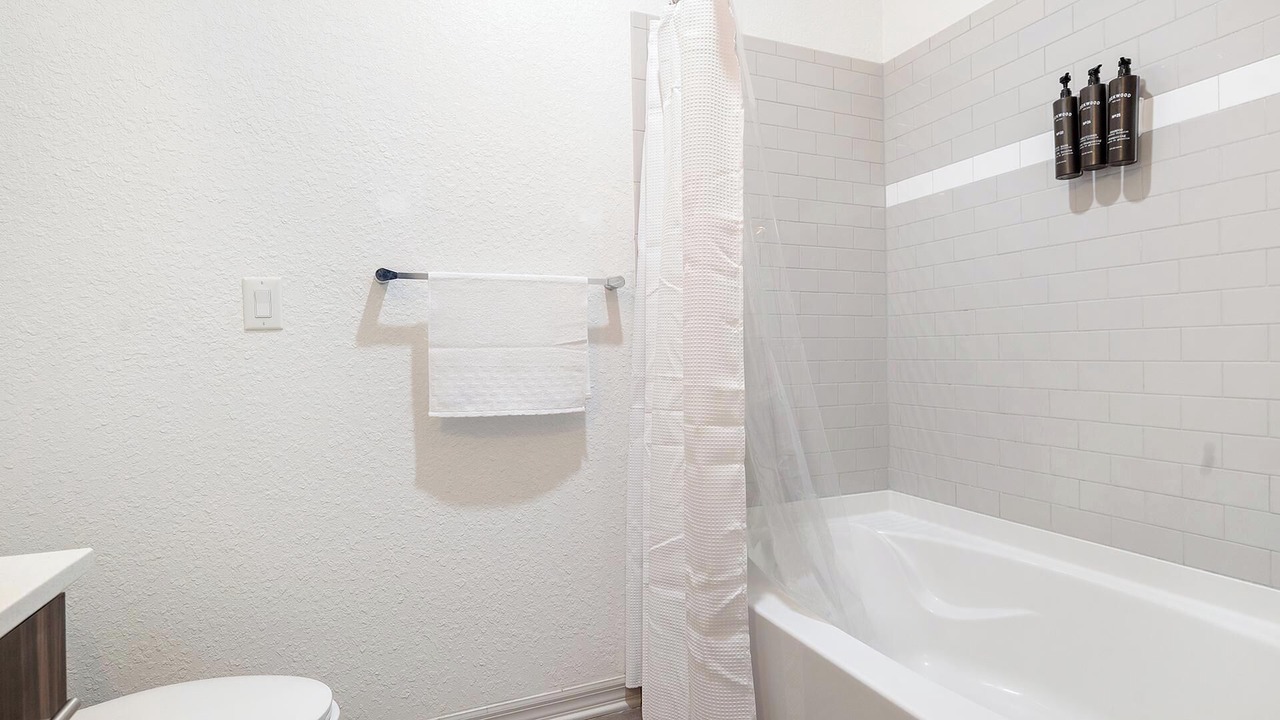Photo of Bathroom in Fairvilla