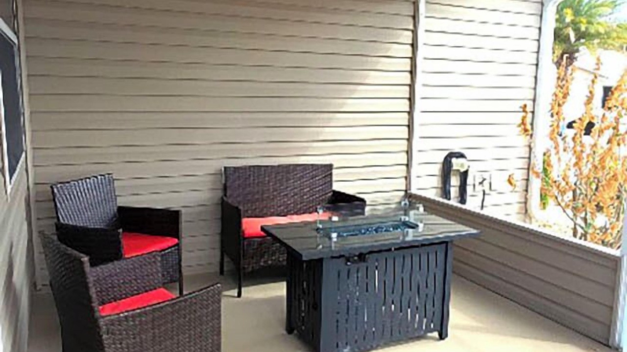 Photo of Patio Balcony in Mallory Square