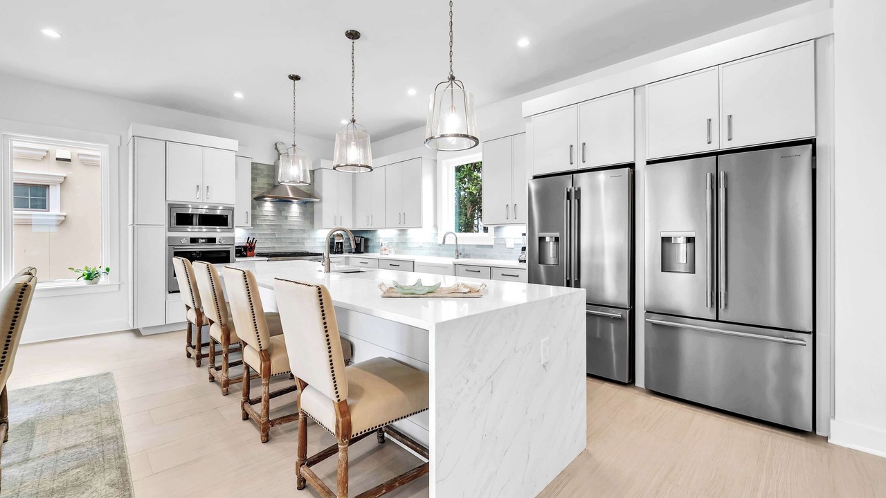 Photo of Kitchen in Avalon Beach Estates