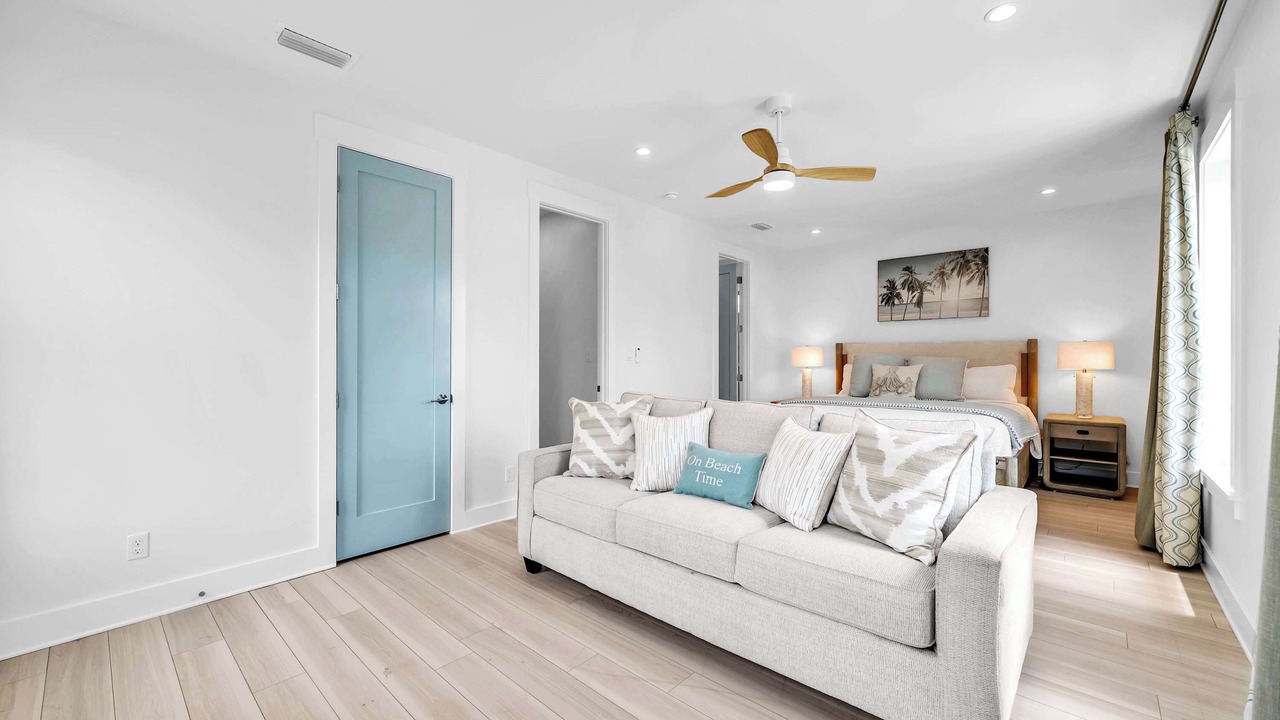 Photo of Bedroom in Avalon Beach Estates