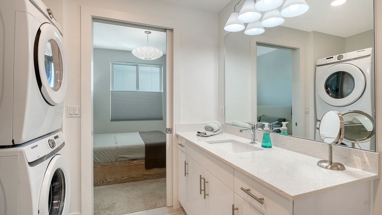 Photo of Bathroom in Central Sarasota