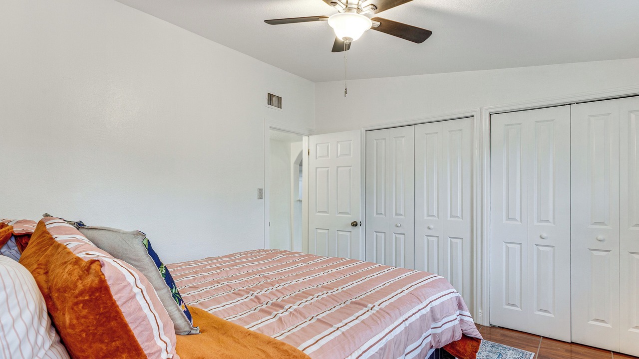 Photo of Bedroom in Bearss Plaza