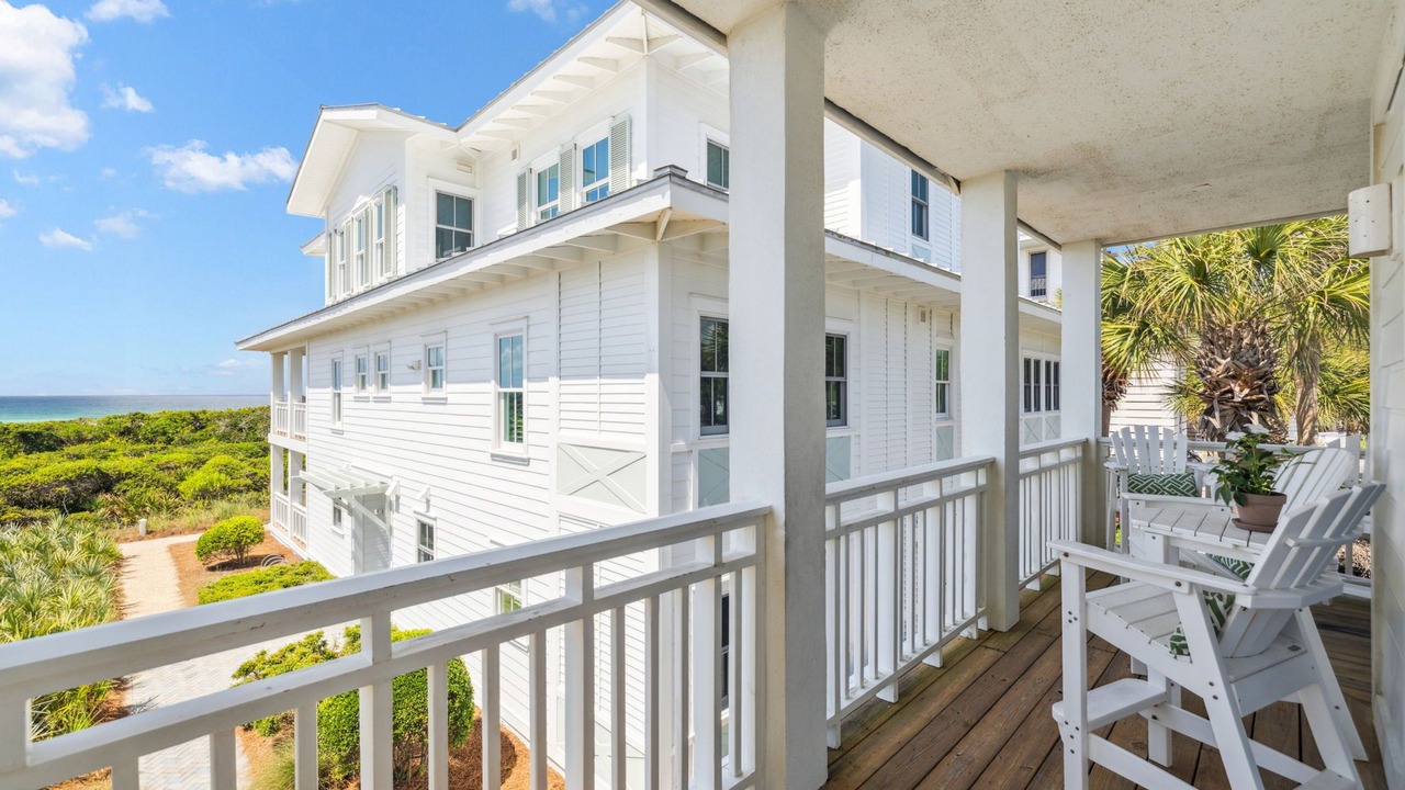 Photo of Patio Balcony in Gulf District