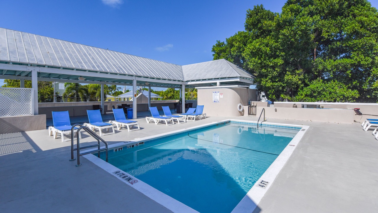 Photo of Outdoor in Uptown - Upper Duval