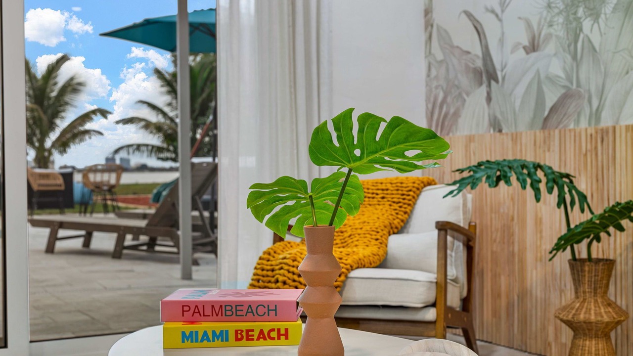 Photo of Others in Palm Beach - West Palm Beach