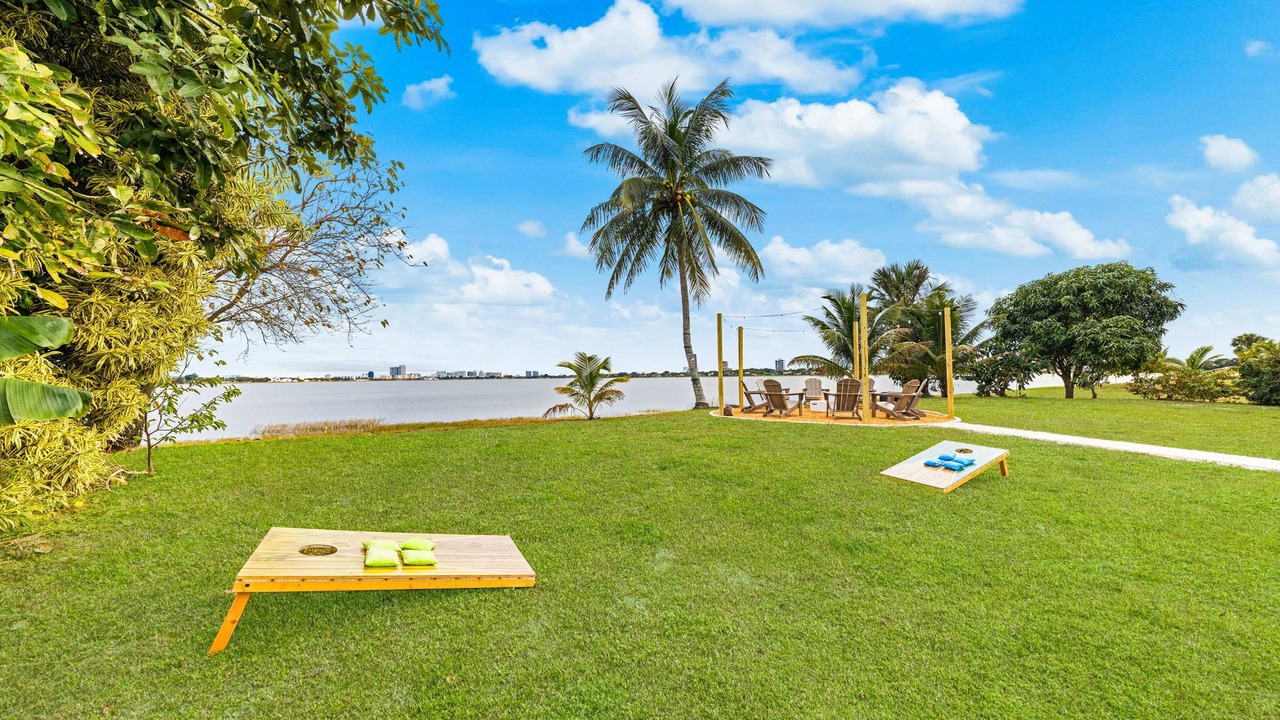 Photo of Outdoor in Palm Beach - West Palm Beach