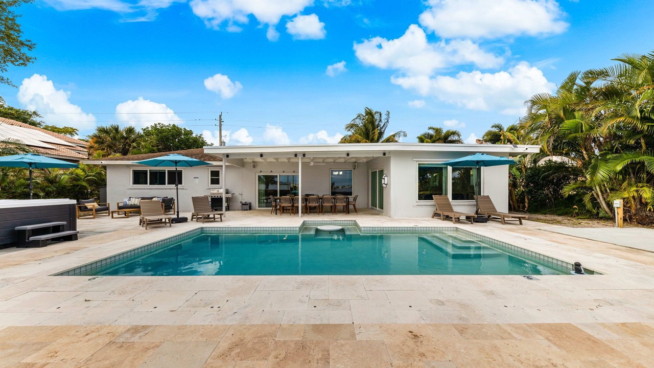 Photo of Outdoor in Palm Beach - West Palm Beach